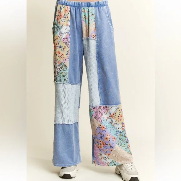 Mineral Washed Floral Patchwork Pants - Picture 3 of 3
